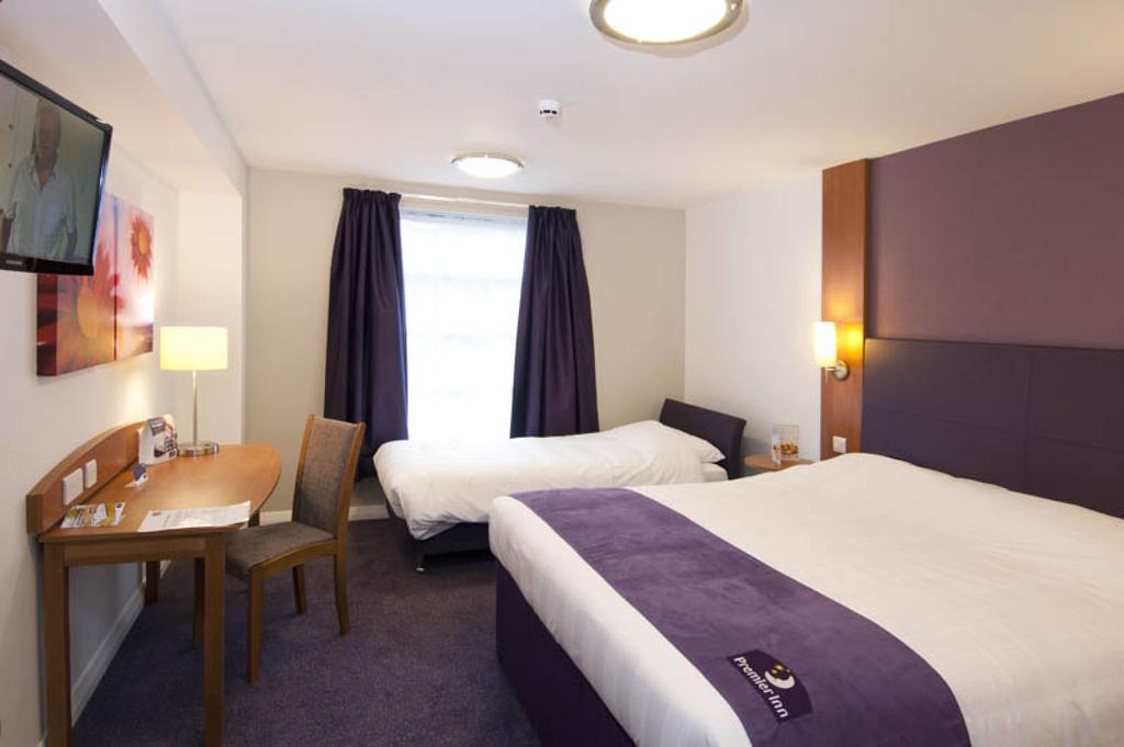 Premier Inn Rugby North - M6 Jct 1 Екстер'єр фото